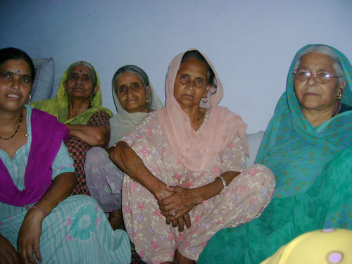 These Hindu women fled Kashmir in 1990 and now live in Mutthi Camp